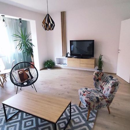 Apartman Lena Apartment Tuzla Exterior photo